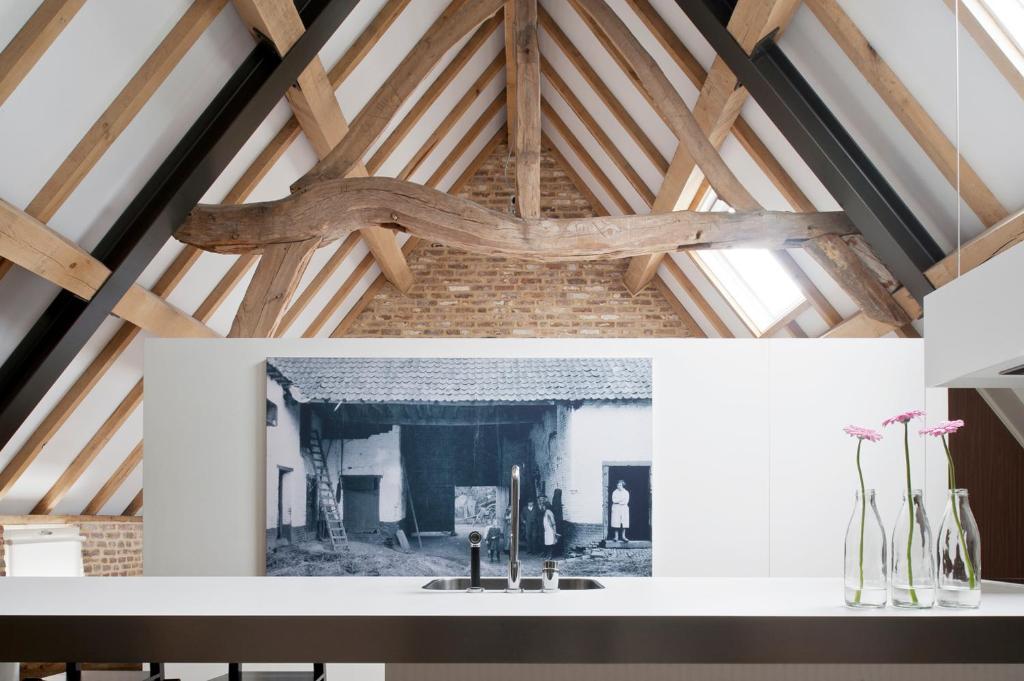 Penzion Cour 8 Lofts Maastricht Pokoj fotografie