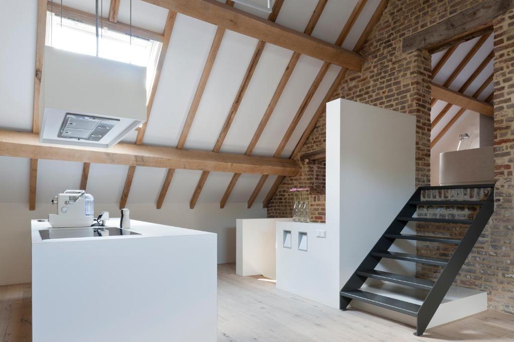 Penzion Cour 8 Lofts Maastricht Pokoj fotografie